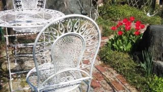 【里山のバラ園】の開催5月23日～6月10日です。